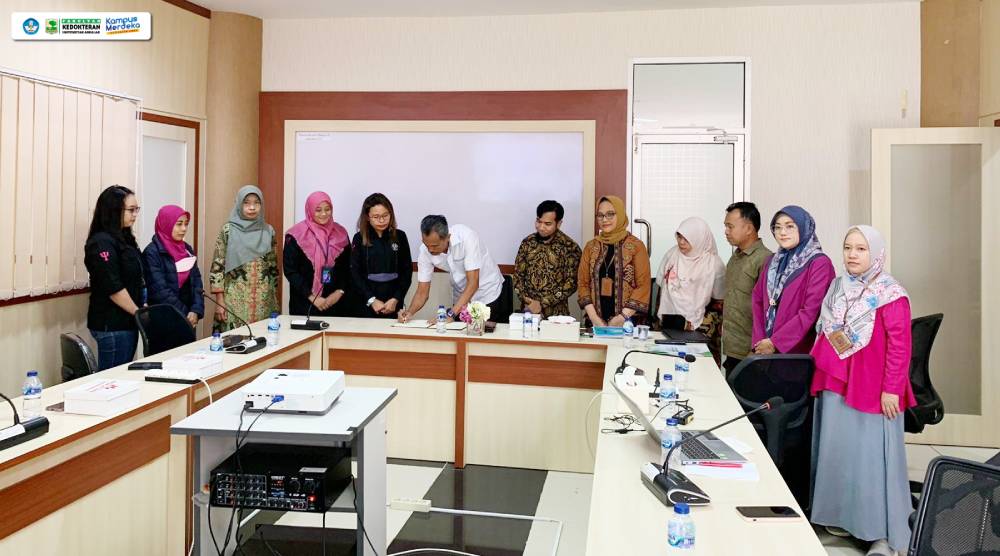 Benchmarking Promosi Kampus Program Studi Psikologi Program Magister